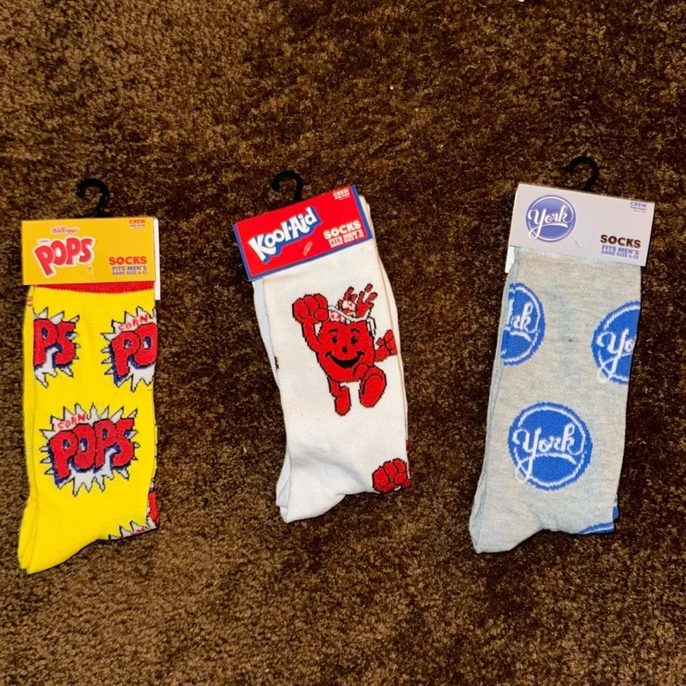 This is one pair of crew socks “SnackAttack” Pack. Unisex brand new with tags. - Picture 1 of 4